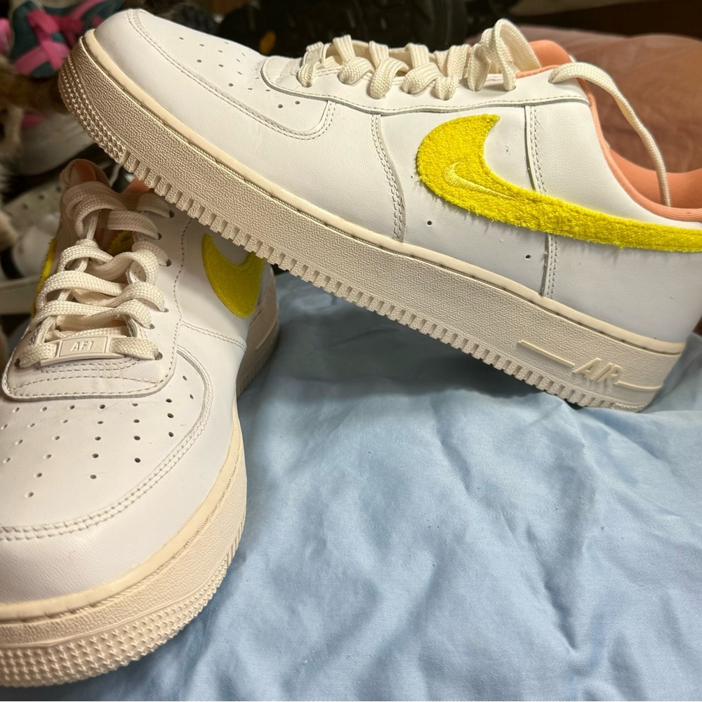 Nike Air Force mama